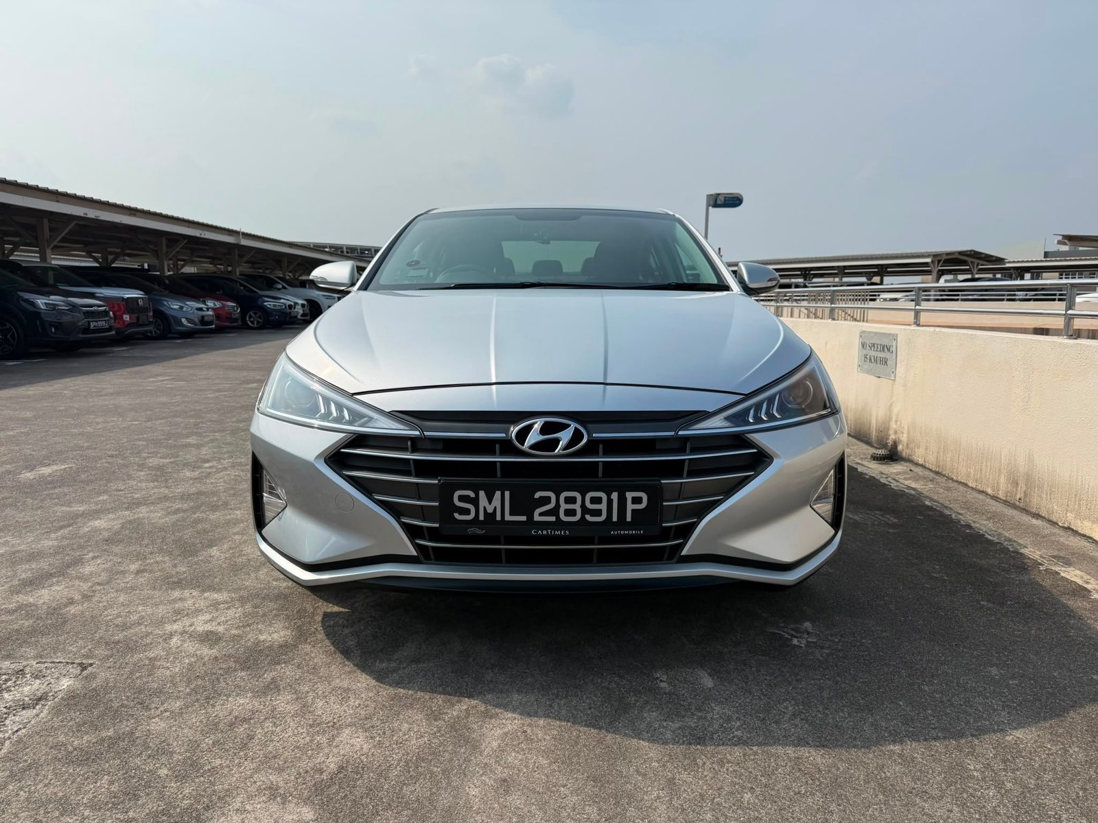 Hyundai Avante 1.6 GLS photo 3